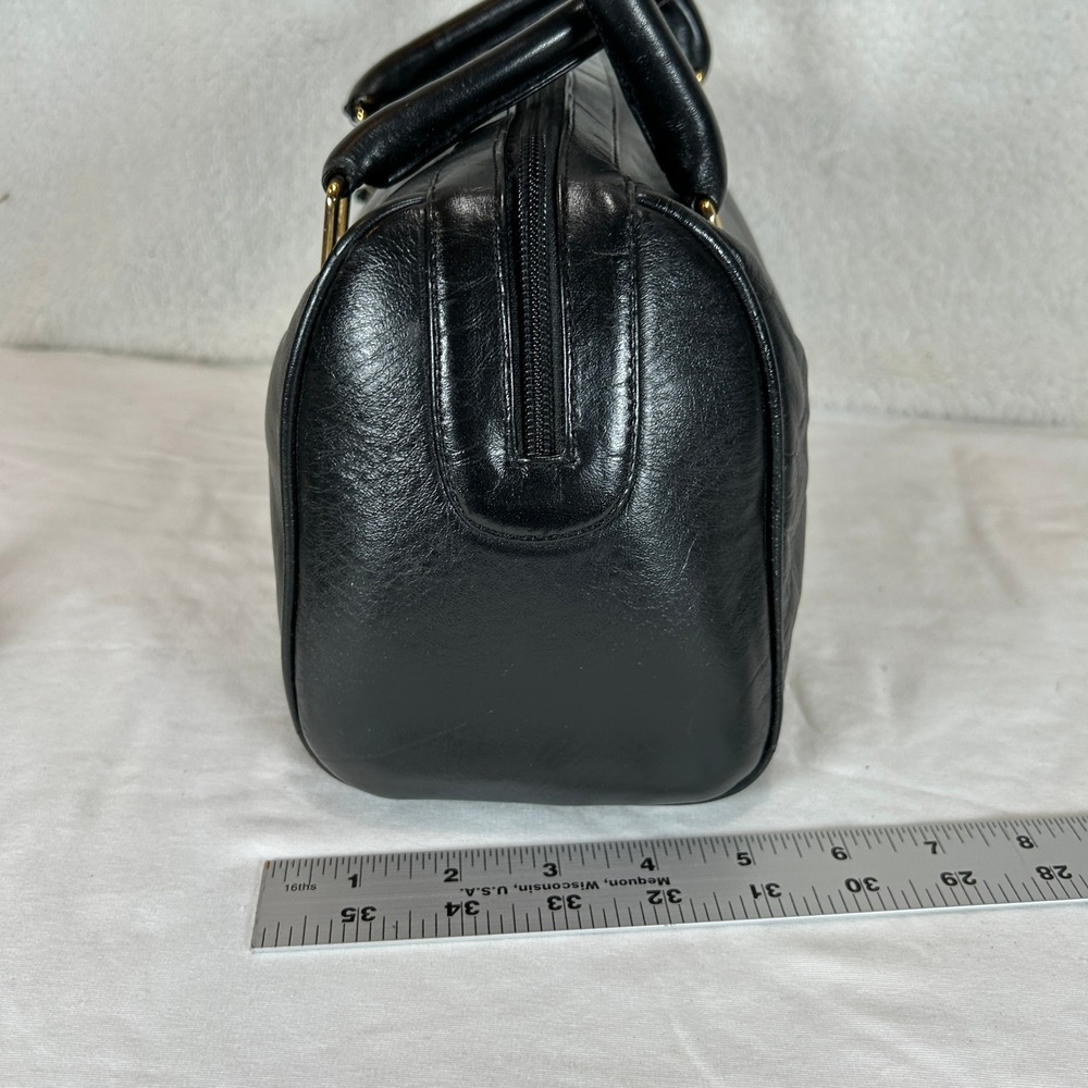 Anne Klein Vintage Black Leather Satchel Crossbody Bag Gold Lion Logo NWT - Picture 7 of 15